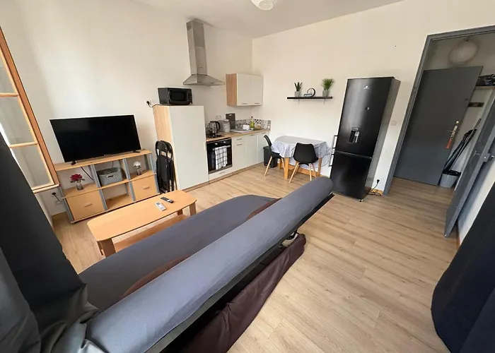 Appartement T2 Avec Balcon Proche Centre-Ville Narbonne