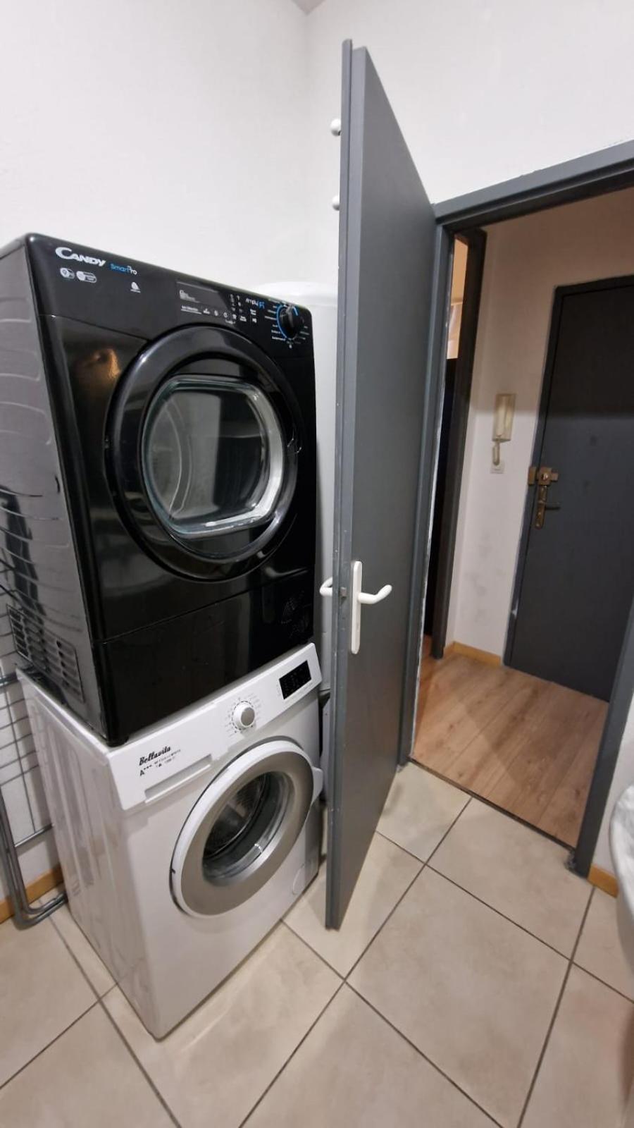 T2 Avec Balcon Proche Centre-ville Appartement